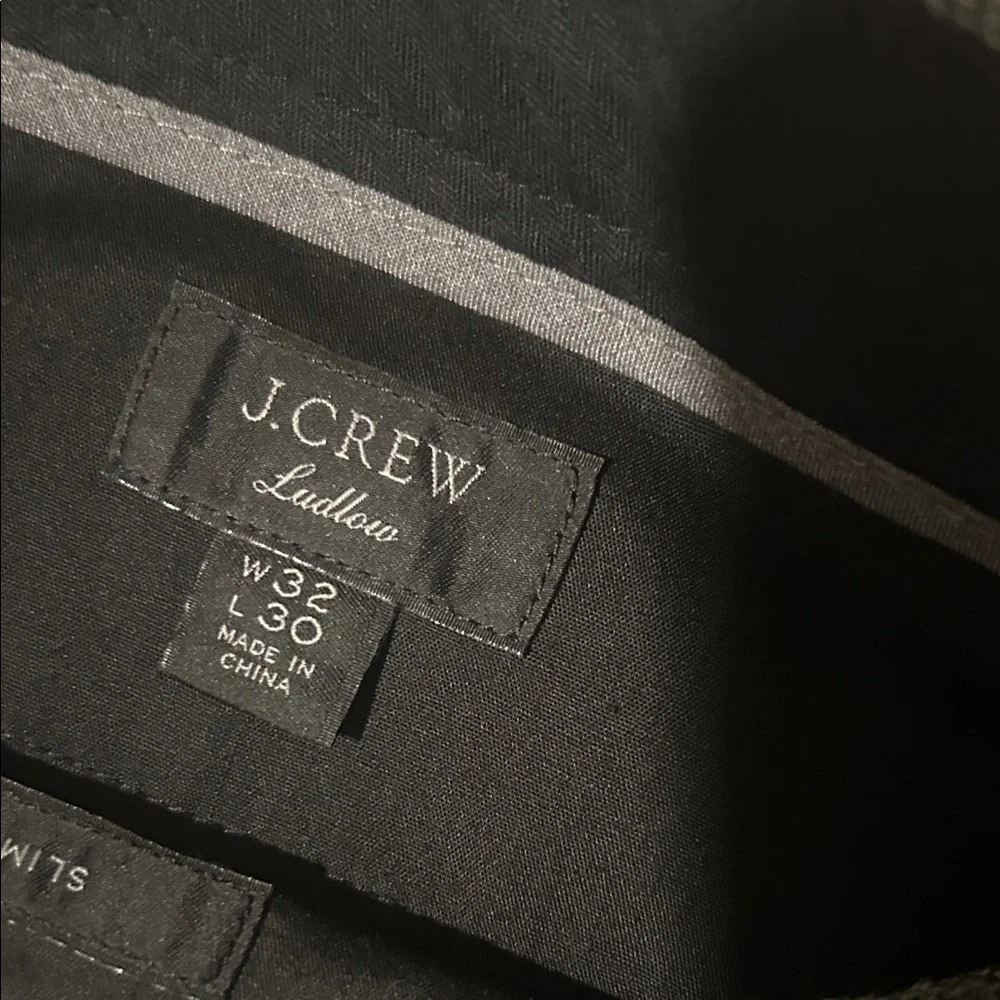 Men's Four Season Wool Ludlow Gray Checkered Suit (38s) and pants (32x30) - Picture 4 of 4